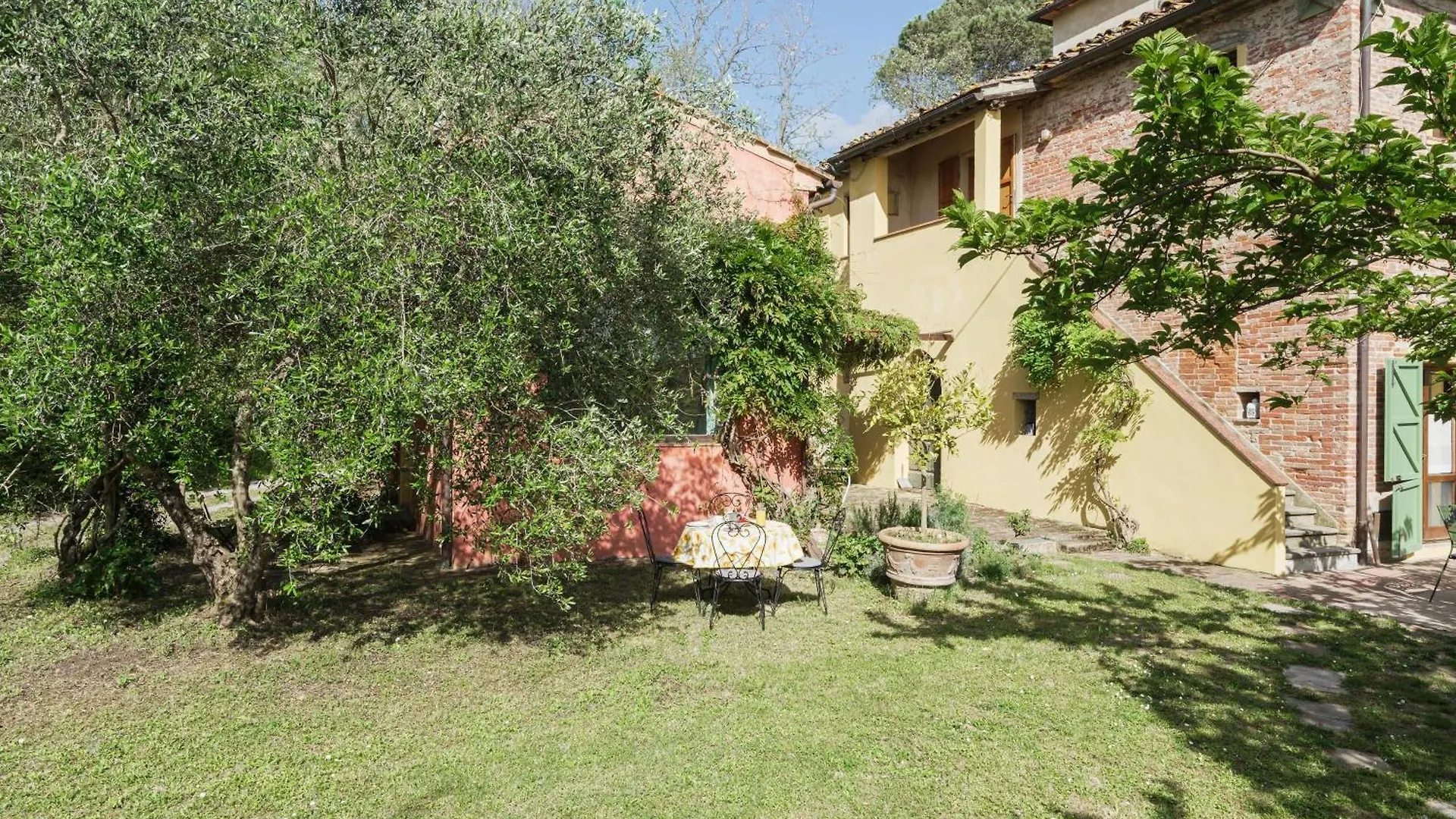 Agriturismo La Ca'Solare Palaia Apartmán